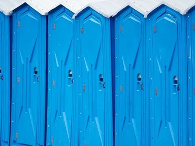 Professional portable toilet for construction services in Detroit